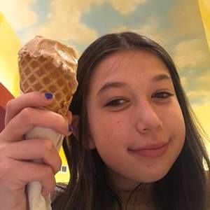 Meet your Posher, Danica